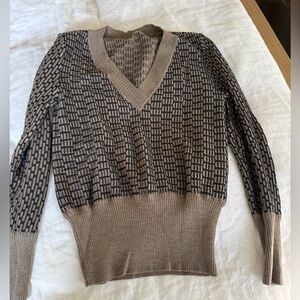 Malo Beige and Black Patterned Sweater